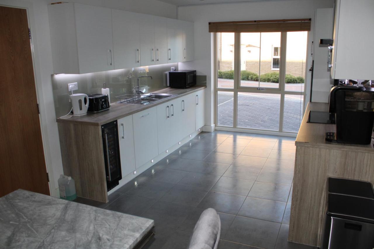 Haven - Spacious Luxury Home Perfect For Families, Couples And Contractors! 5Mins To Xscape And Junction 32! Castleford Buitenkant foto