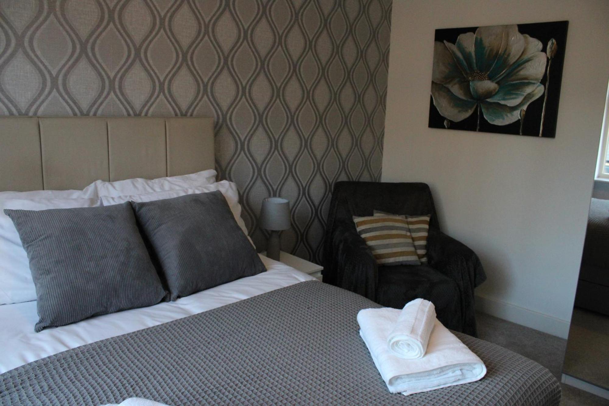 Haven - Spacious Luxury Home Perfect For Families, Couples And Contractors! 5Mins To Xscape And Junction 32! Castleford Buitenkant foto